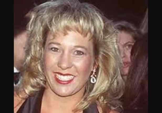 Sandy Mahl Biography And Net Worth (2024)